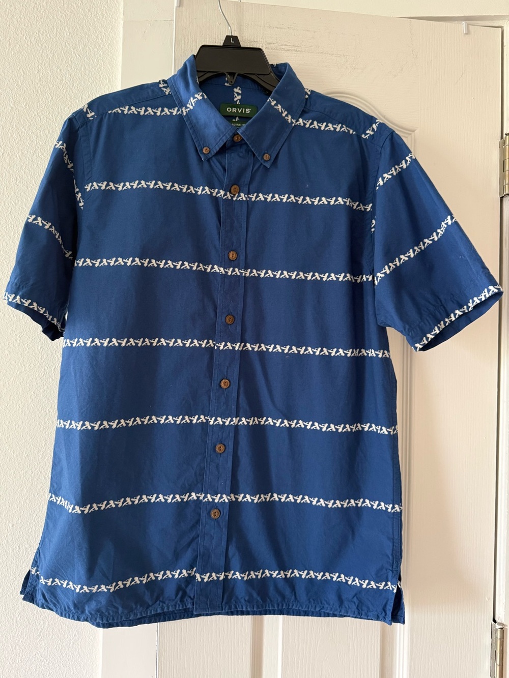 Orvis Men’s L Active Fit Blue Bird Print Cotton Shirt (Fits Like M)